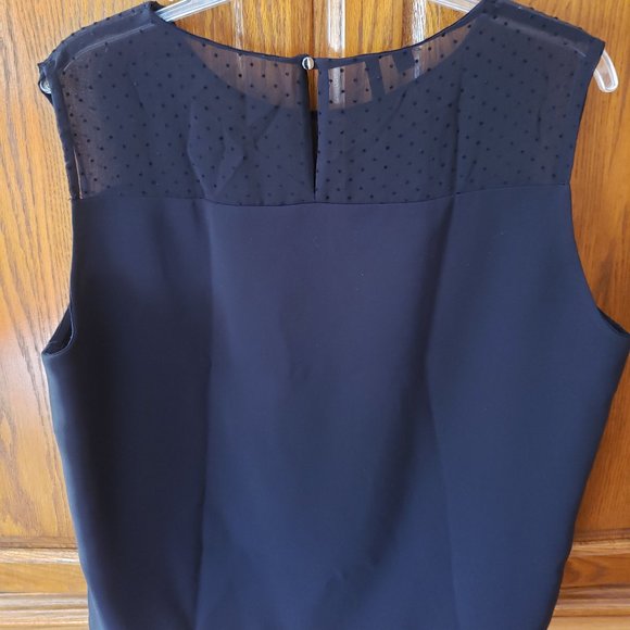 MNG Sleeveless Top! - Picture 5 of 5